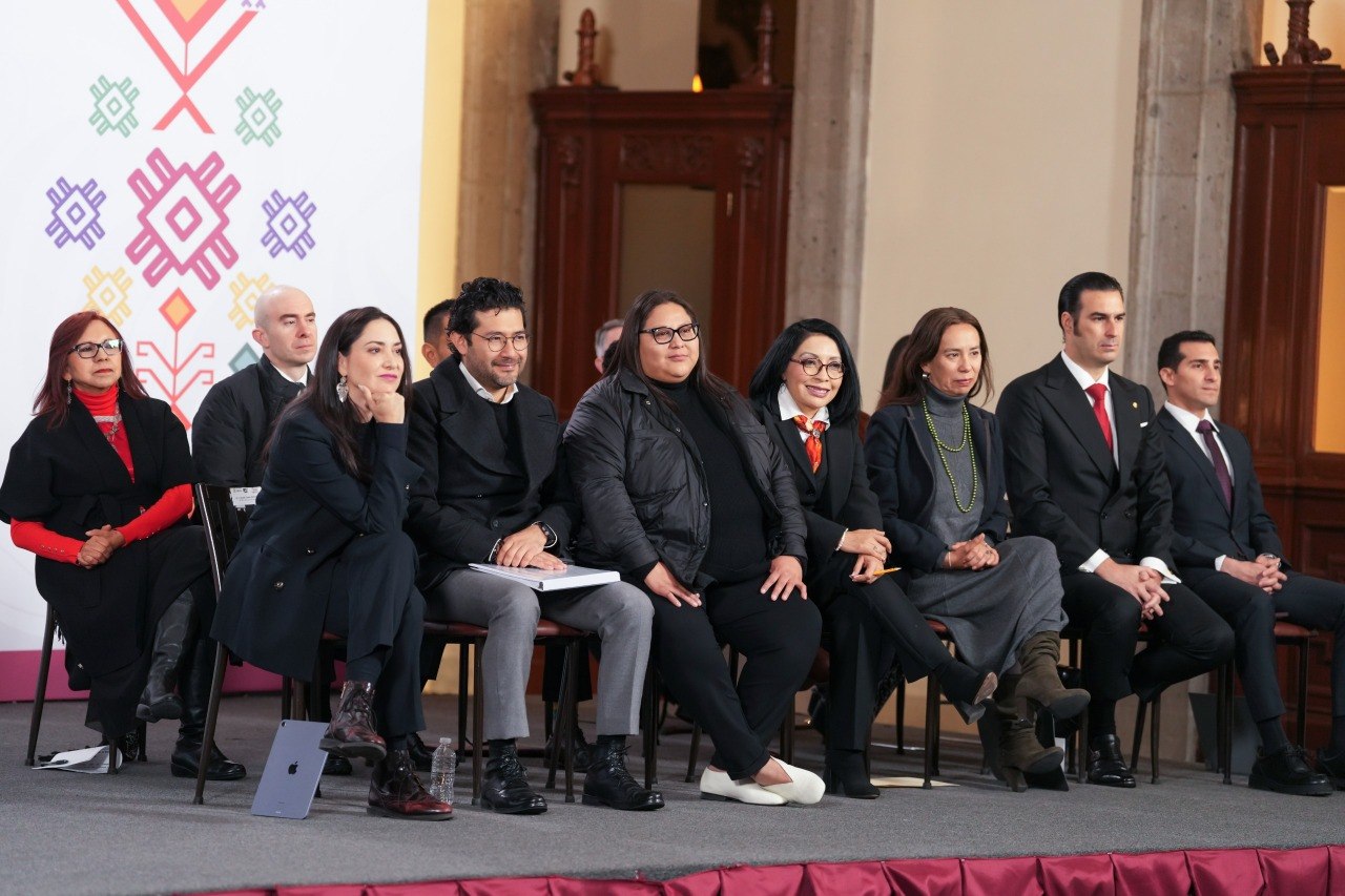 Gobierno proyecta 330 mil nuevos lugares en educación superior en 2026