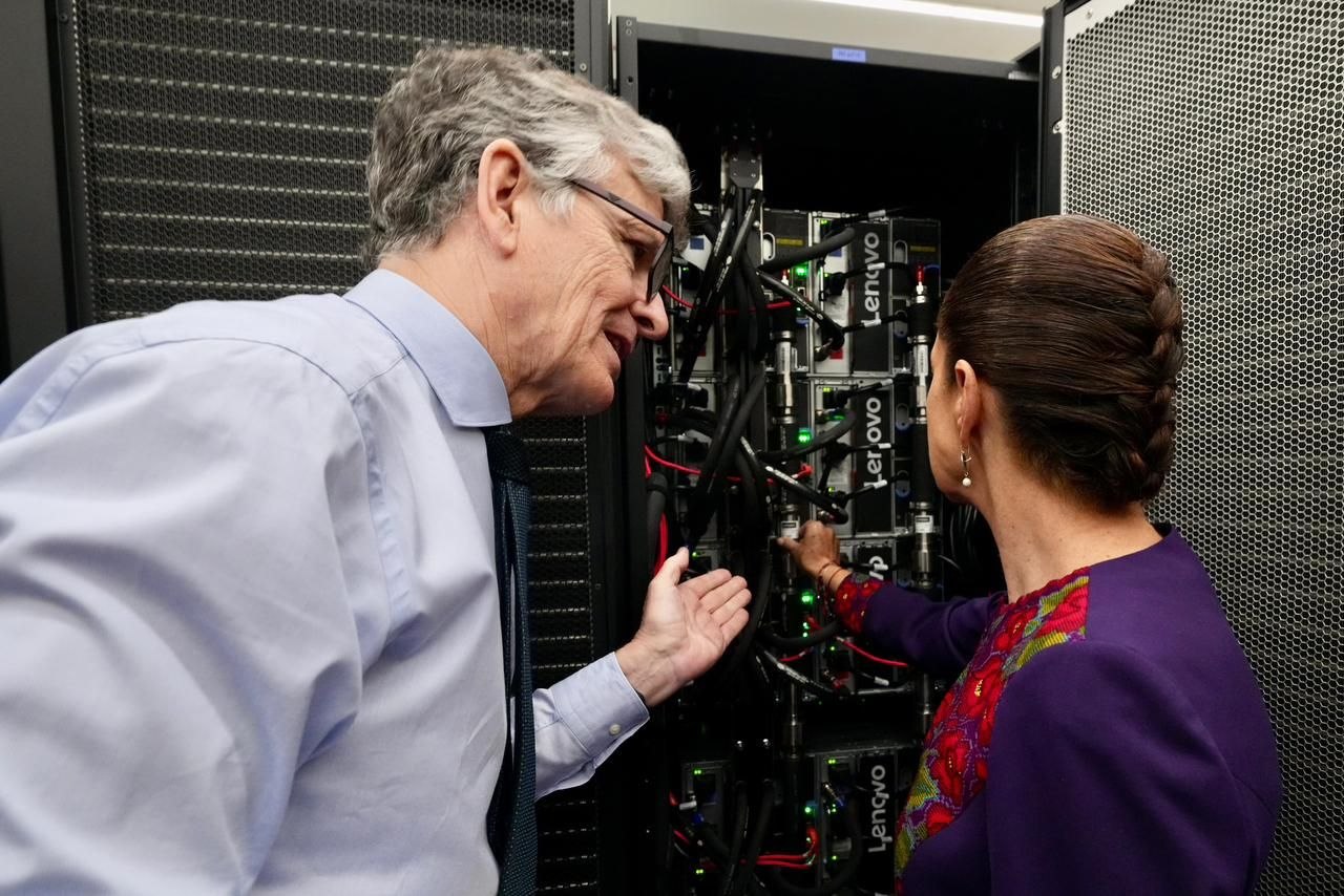 México construye la supercomputadora Coatlicue