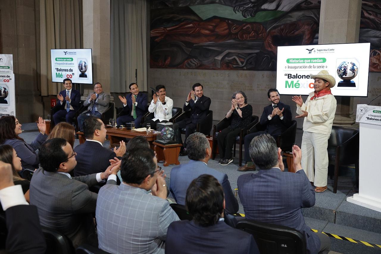 SCJN RECIBE BALÓN MONUMENTAL POR PARTE DE FUNDACIÓN NYSSEN “BALONES DE MÉXICO”, UN HOMENAJE AL TRABAJO ARTESANAL DE LOS PUEBLOS INDÍGENAS.