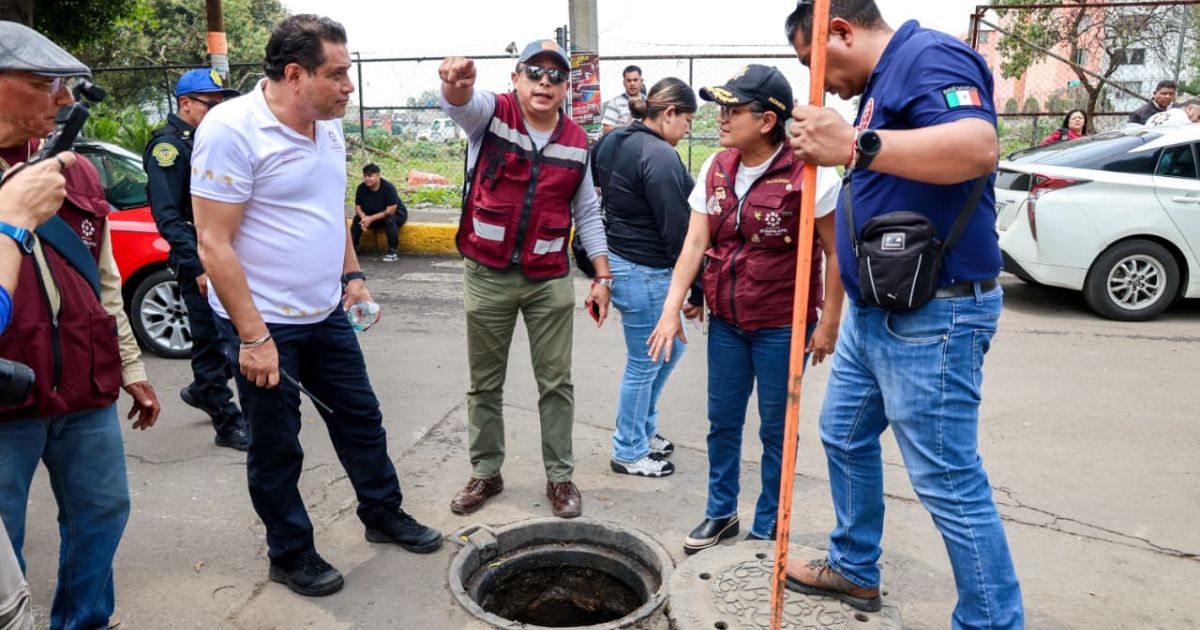 Lluvias en Iztapalapa afectan 12 colonias; Alavez recorre zonas