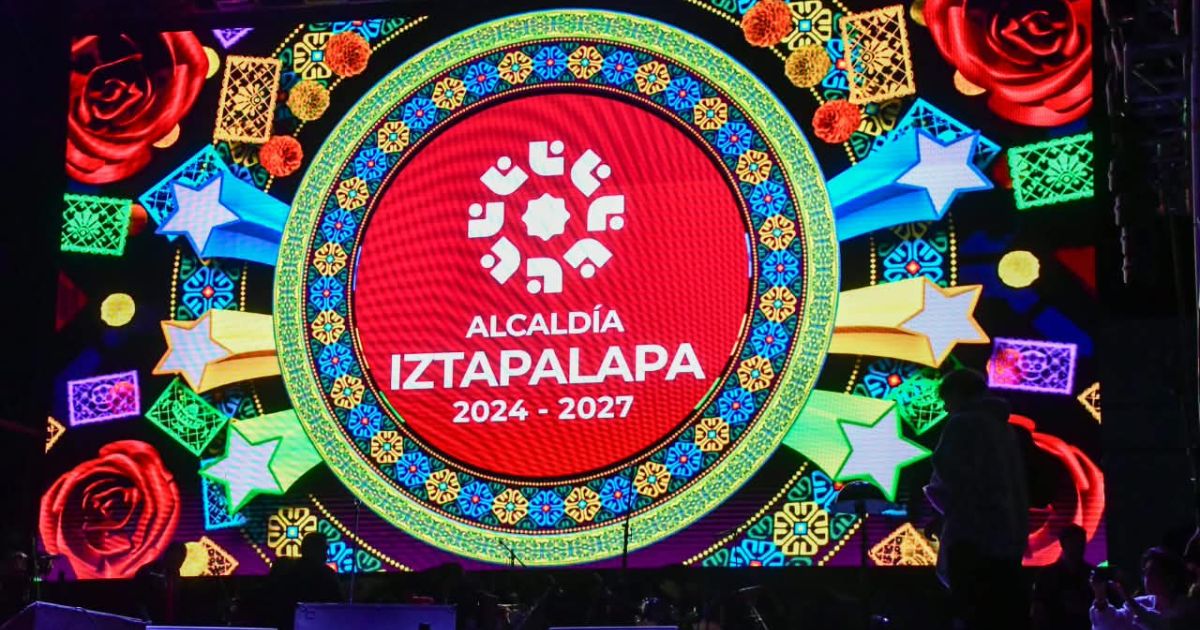 Iztapalapa vive histórico Grito de Independencia