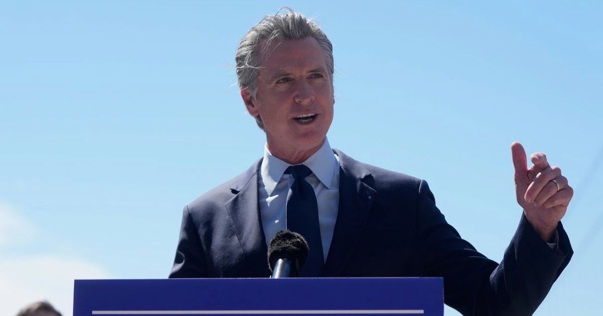 California impulsa un interruptor de IA con orden de Newsom