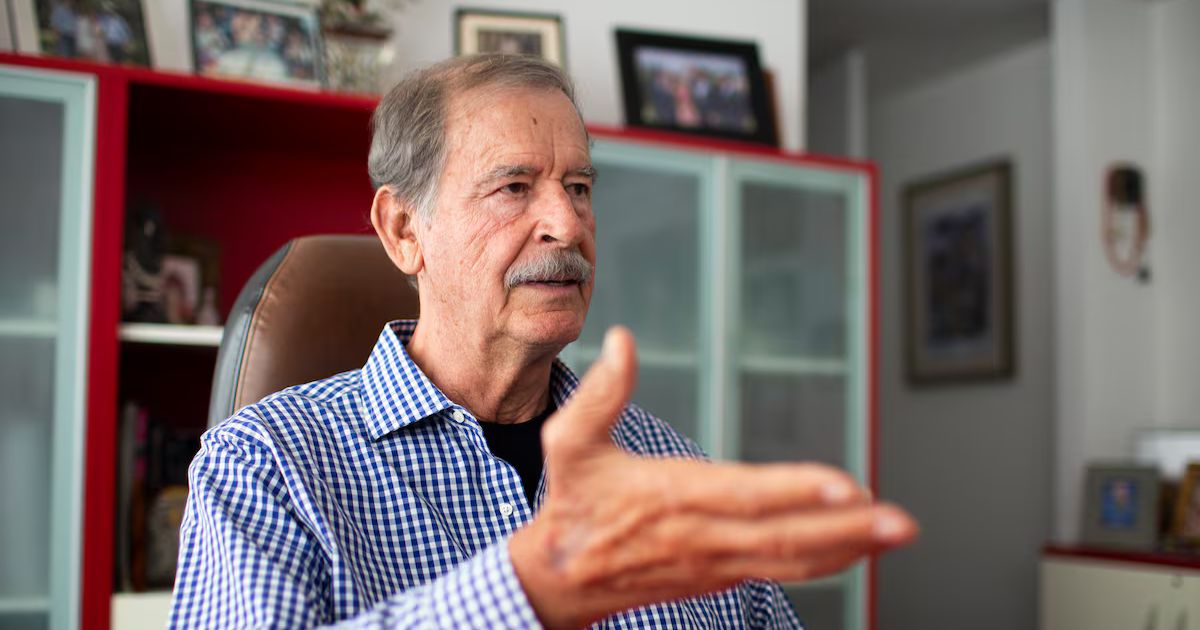 Vicente Fox traicionó mandato democrático, afirma Montiel