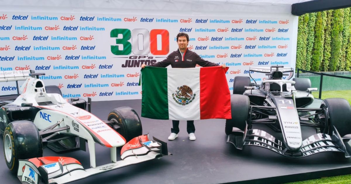 Checo Pérez enciende Reforma con exhibición de Cadillac