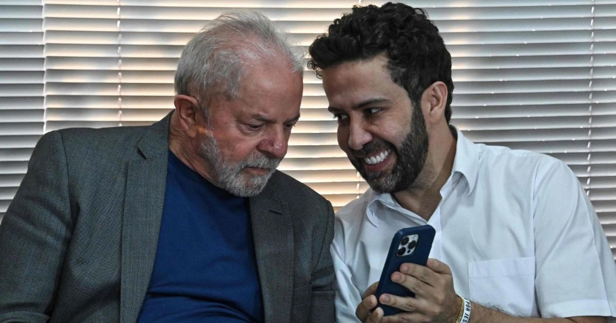 André Janones y el Ejército de Lula en WhatsApp